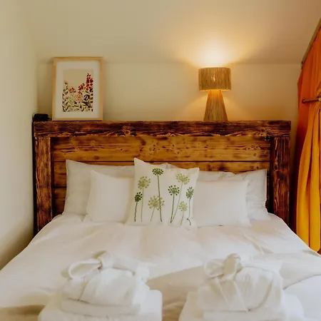 Prázdninový dům Chatki Na Skraju - Na Wylacznosc Z Sauna Lub Balia Skrajniwa